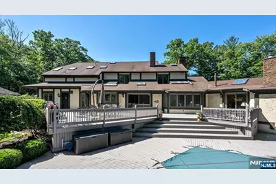 40 Mohegan Trail, Saddle River, NJ 07458 - Photo 38