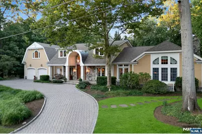 88 Bayberry Drive, Mahwah, NJ 07430 - Photo 2
