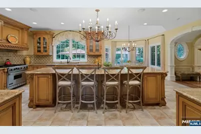 88 Bayberry Drive, Mahwah, NJ 07430 - Photo 8