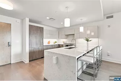 9 Ave At Port Imperial 413 #413, West New York, NJ 07093 - Photo 6