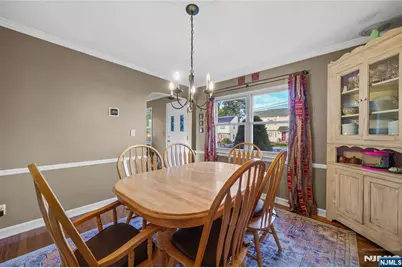 29 Larkspur Lane, Clifton, NJ 07013 - Photo 4