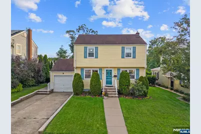 29 Larkspur Lane, Clifton, NJ 07013 - Photo 1