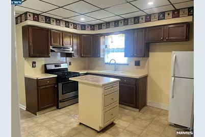 183 Hayward 1st Floor #1st floor, Wallington, NJ 07057 - Photo 2