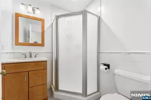 290 Columbia Ave, Fort Lee, NJ 07024 - Photo 32