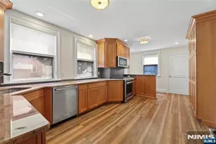 290 Columbia Ave, Fort Lee, NJ 07024 - Photo 40