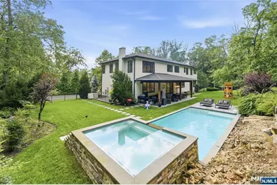 55 Kennedy Drive, Cresskill, NJ 07626 - Photo 1