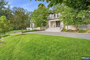 55 Kennedy Dr, Cresskill, NJ 07626 - Photo 48