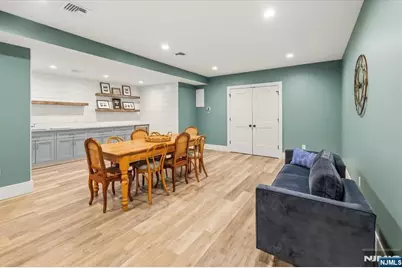 10 Day Avenue, Tenafly, NJ 07670 - Photo 40