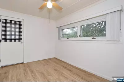 29-31 Linden Street, Lodi, NJ 07644 - Photo 16