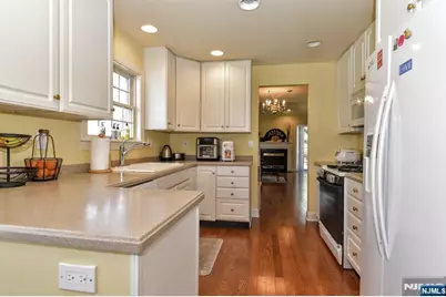 66 Pheasant Run, Old Tappan, NJ 07675 - Photo 8