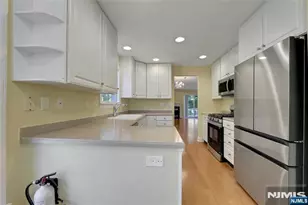 66 Pheasant Run, Old Tappan, NJ 07675 - Photo 12
