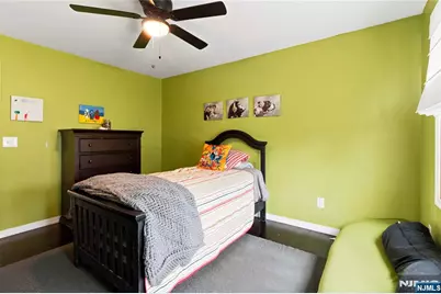 160 Arlington Boulevard, North Arlington, NJ 07031 - Photo 30