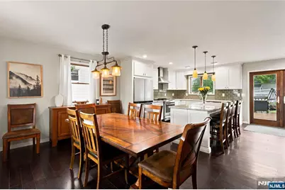 160 Arlington Boulevard, North Arlington, NJ 07031 - Photo 10