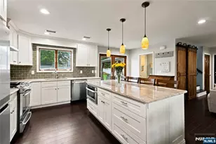 160 Arlington Blvd, North Arlington, NJ 07031 - Photo 14