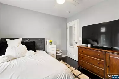 160 Arlington Boulevard, North Arlington, NJ 07031 - Photo 32