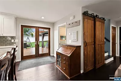 160 Arlington Boulevard, North Arlington, NJ 07031 - Photo 16