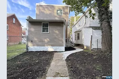 661 Stuyvesant Avenue, Trenton, NJ 08618 - Photo 12