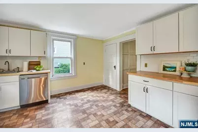 509 Farview Street, Ridgewood, NJ 07450 - Photo 4