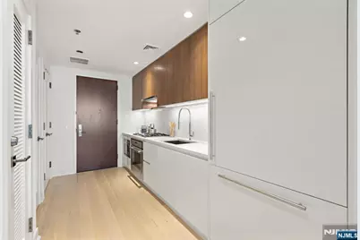 1000 Maxwell Lane 10E #10E, Hoboken, NJ 07030 - Photo 4