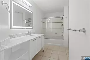 24 Ave At Port Imperial B46, West New York, NJ 07093 - Photo 20