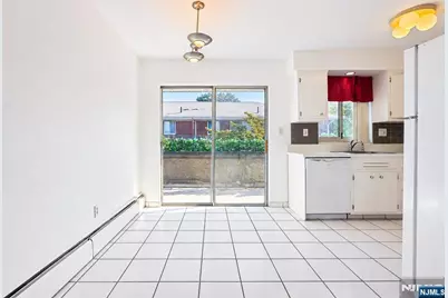 1315 Anderson Avenue 26 #26, Fort Lee, NJ 07024 - Photo 10