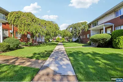1315 Anderson Avenue 26 #26, Fort Lee, NJ 07024 - Photo 2