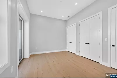 126 De Kalb Avenue 1A #1A, Jersey City, NJ 07306 - Photo 18