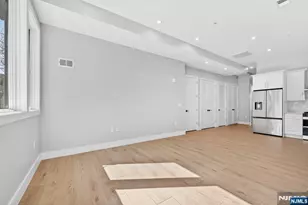 126 De Kalb Ave 1A, Jersey City, NJ 07306 - Photo 1