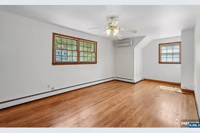 36 Page Drive, Oakland, NJ 07436 - Photo 20