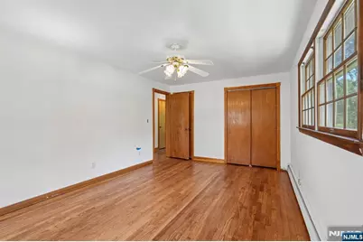 36 Page Drive, Oakland, NJ 07436 - Photo 24
