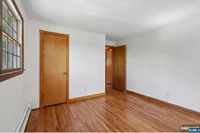 36 Page Drive, Oakland, NJ 07436 - Photo 32
