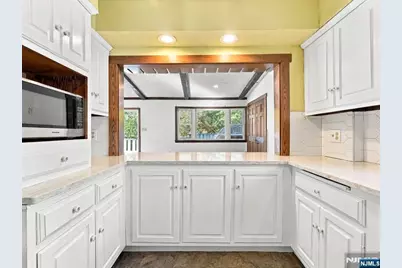 63 Washington Avenue, Maywood, NJ 07607 - Photo 12