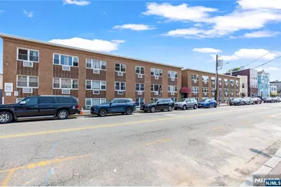 120 32nd Street 2B #2B, Union City, NJ 07087 - Photo 2