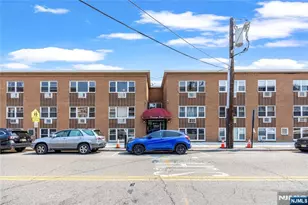 120 32nd Street 2B, Union City, NJ 07087 - Photo 1