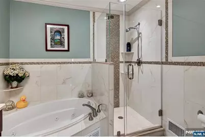 312 Wilshire Drive 3013 #3013, Nutley, NJ 07110 - Photo 20