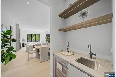 66 Jefferson Avenue, Tenafly, NJ 07670 - Photo 14