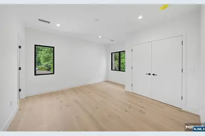 66 Jefferson Avenue, Tenafly, NJ 07670 - Photo 22