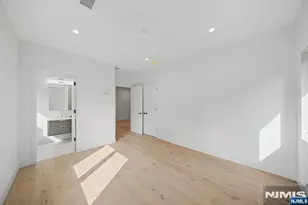 66 Jefferson Ave, Tenafly, NJ 07670 - Photo 30