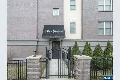 227 Teaneck Road 303 #303, Teaneck Township, NJ 07666 - Photo 12