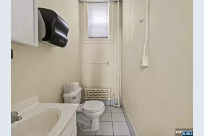 65 Harrison Avenue, Garfield, NJ 07026 - Photo 12