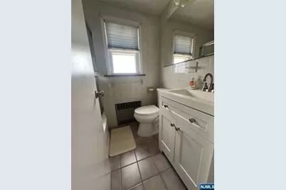 198 Banta Avenue 2 #2, Garfield, NJ 07026 - Photo 6
