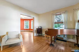 194 Christie Heights St, Leonia, NJ 07605 - Photo 6
