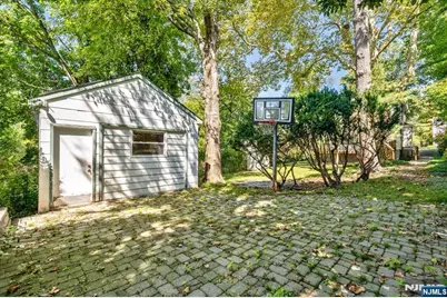 194 Christie Heights Street, Leonia, NJ 07605 - Photo 36