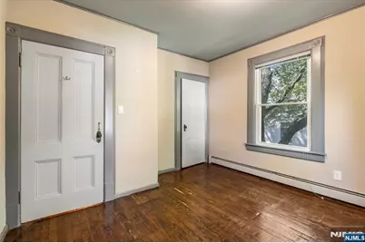 194 Christie Heights Street, Leonia, NJ 07605 - Photo 20