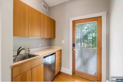 194 Christie Heights Street, Leonia, NJ 07605 - Photo 12