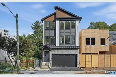 92 Speedway Avenue, Newark, NJ 07106 - Photo 2