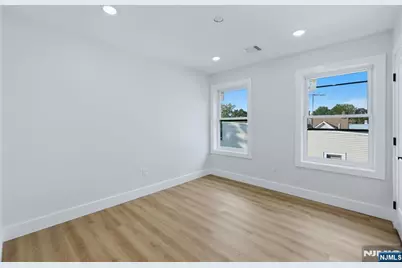 92 Speedway Avenue, Newark, NJ 07106 - Photo 26
