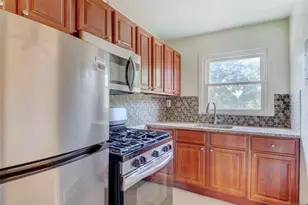 138 Lincoln Street B4, Montclair, NJ 07042 - Photo 10