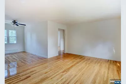 138 Lincoln Street B4 #B4, Montclair, NJ 07042 - Photo 6