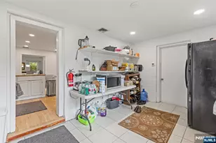 34 Andrew Ave, Oakland, NJ 07436 - Photo 10